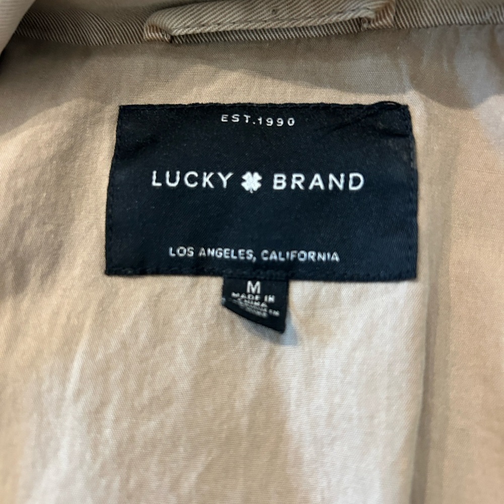 Lucky Brand size medium classic tan trench coat - Picture 3 of 9